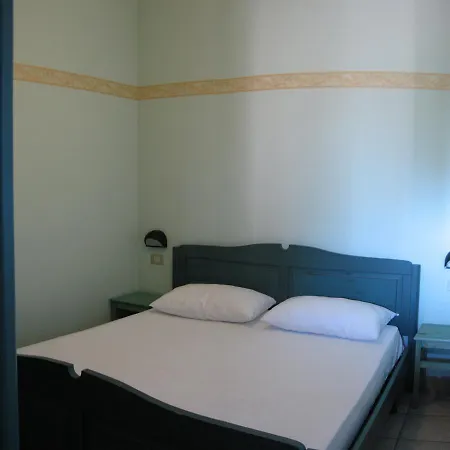 Aparthotel Costamartino *