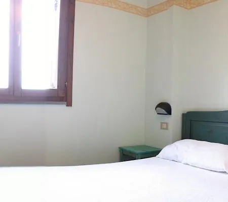 Costamartino Aparthotel *